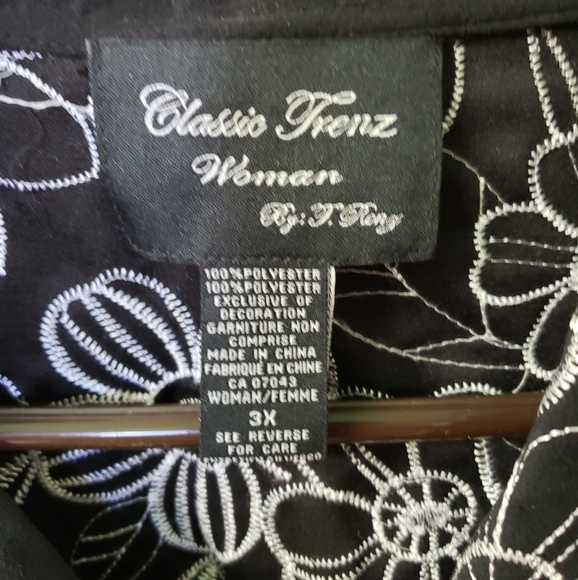 Embroidered jacket, size 3X - Picture 2 of 4